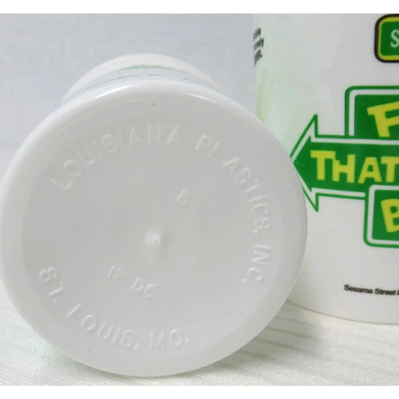 Vintage Sesame Street Wendy’s Cups Cartoon Kids Plastic Set of 2 RETIRED - Picture 4 of 4